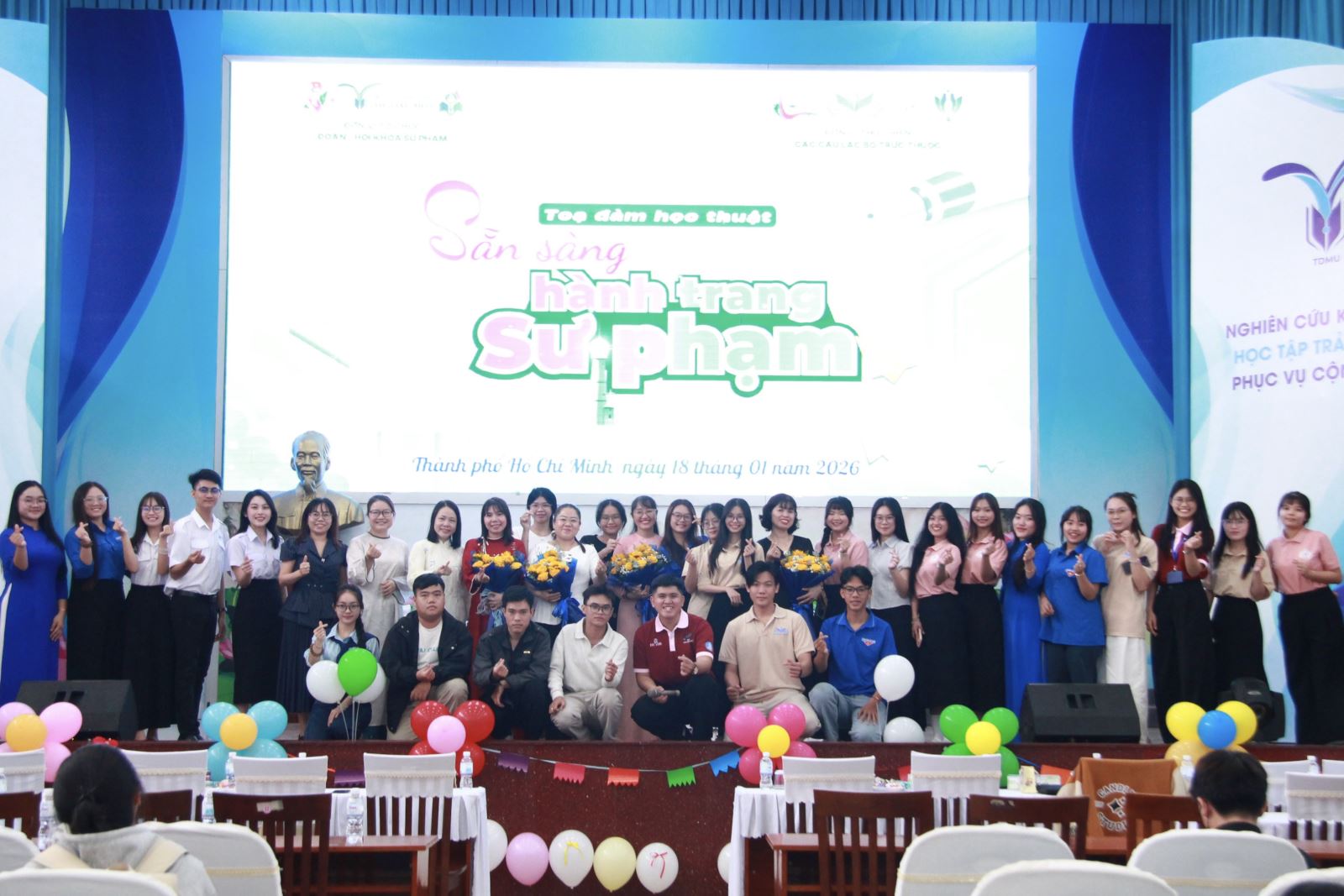 Khoảnh khắc lưu niệm tại Tọa đàm